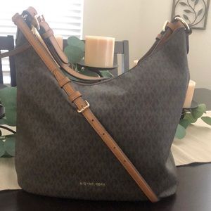 Michael Kors Shoulder Bag